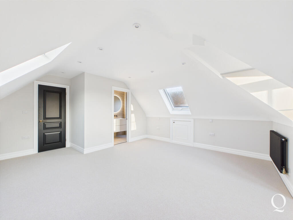 Additional image 17 of Pauntley Road, Mudeford