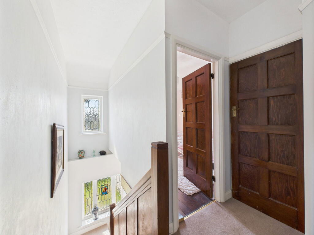 Additional image 10 of George V Avenue, Worthing, BN11