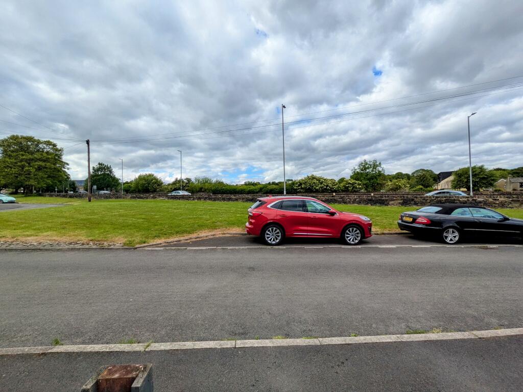 Additional image 4 of Abb Scott Lane, Bradford, BD6