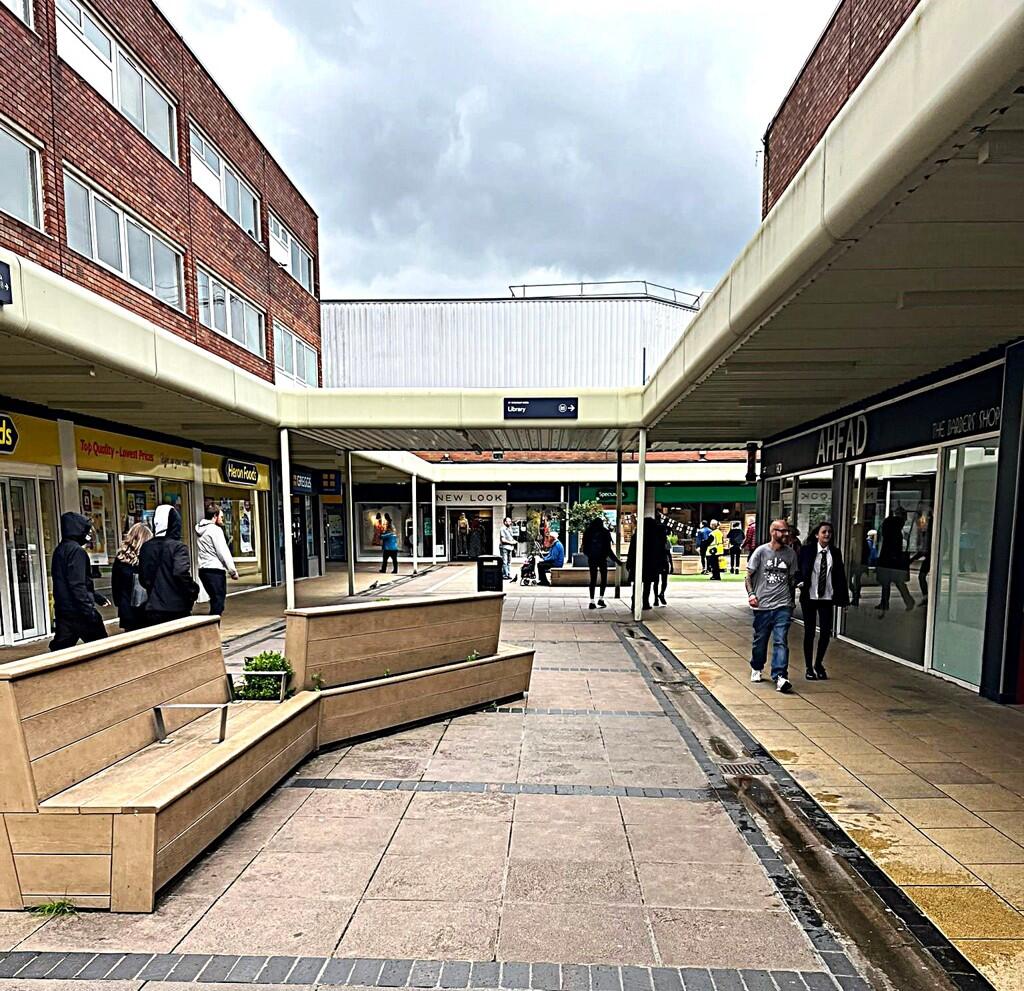 房产图片 4 - Unit 83a 栗树步道，切尔姆斯利伍德购物中心，切尔姆斯利伍德，伯明翰，西米德兰兹，B37 5TL