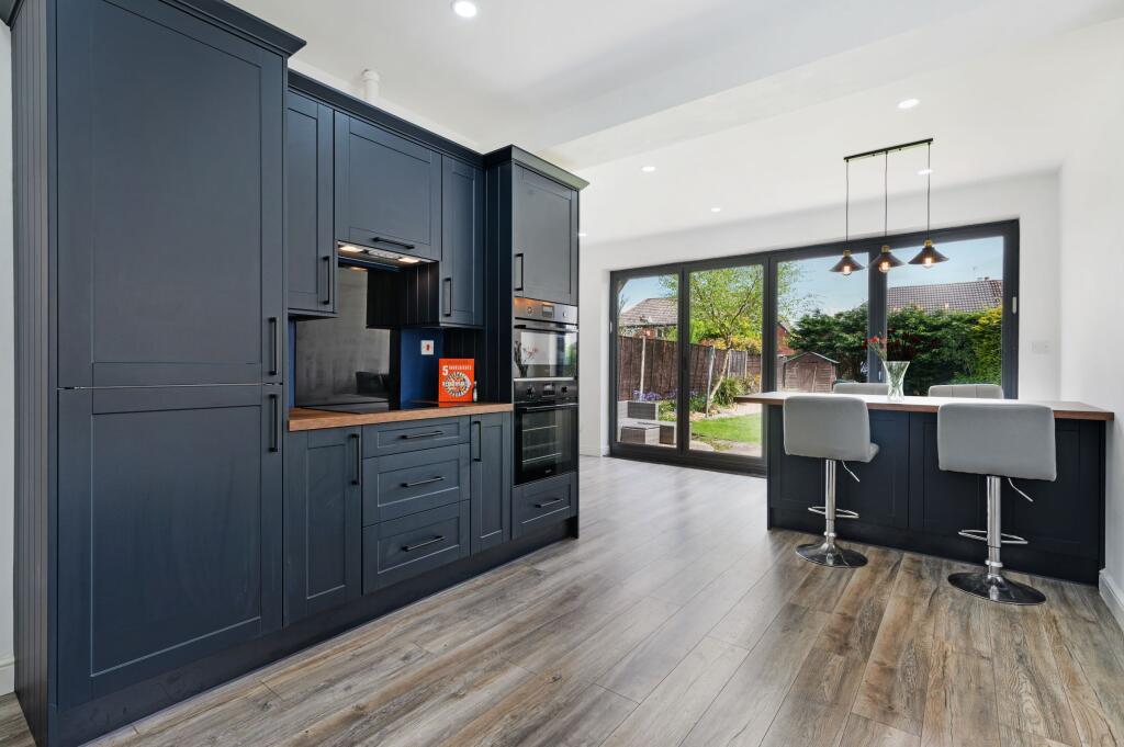 Additional image 4 of Holcombe Road, Greenmount