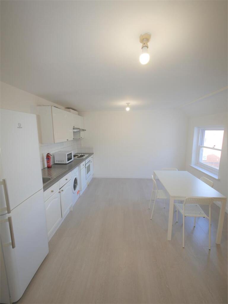 Additional image 7 of Snowdrops, Bournemouth, BH2