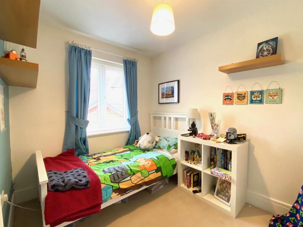 Additional image 17 of Tailor Close, Scholes