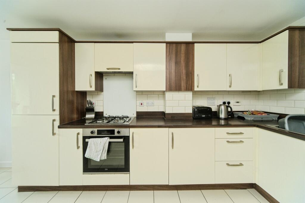 Additional image 4 of Carnforth Crescent, Eastbourne