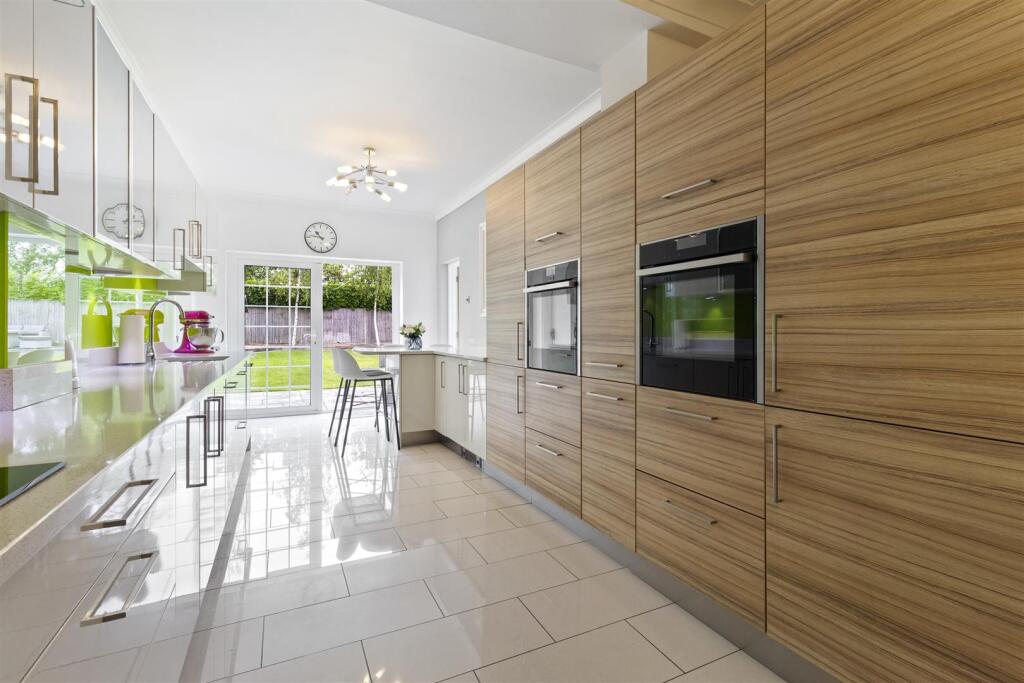 Additional image 9 of Chesswood Road, Worthing