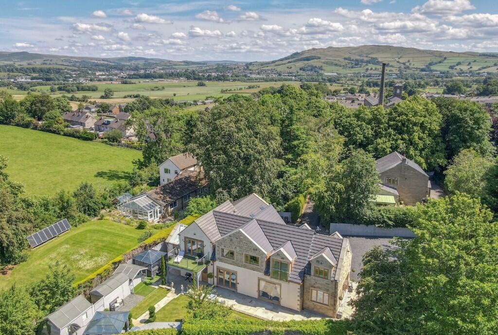 Additional image 2 of Applegarth, Beech Hill Road, Carleton BD23 3EN