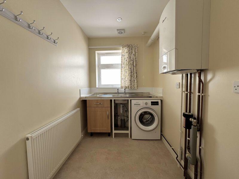 Additional image 25 of Spacious Bungalow With Potential To Convert Huge Loft Space Stpp - Quiet Location