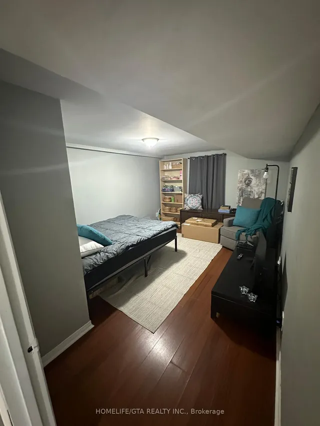 Additional image 5 of 10 Crow Tr