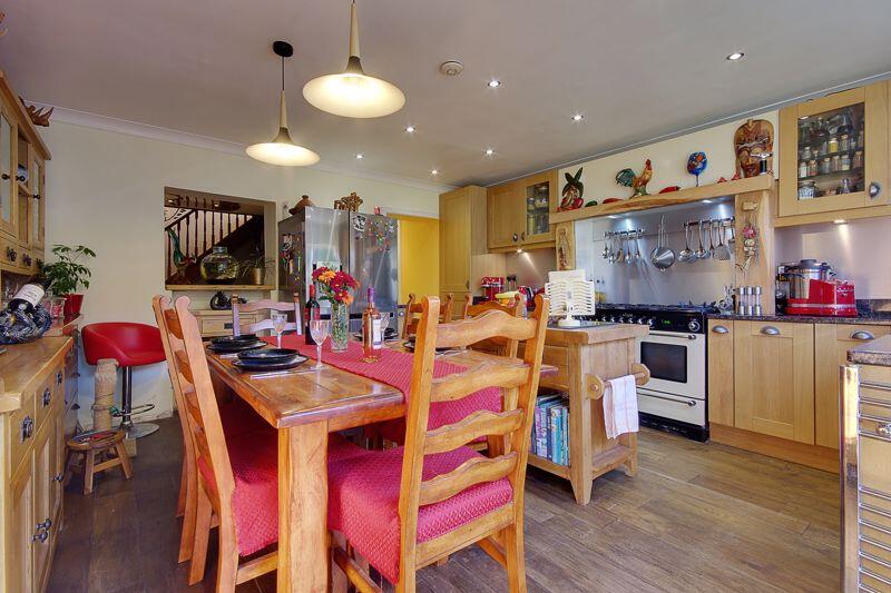 Additional image 9 of Bascott Road, Wallisdown -Charming and Spacious: Four-Bedroom Chalet Hideaway