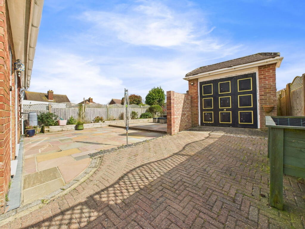 Additional image 17 of The Crescent