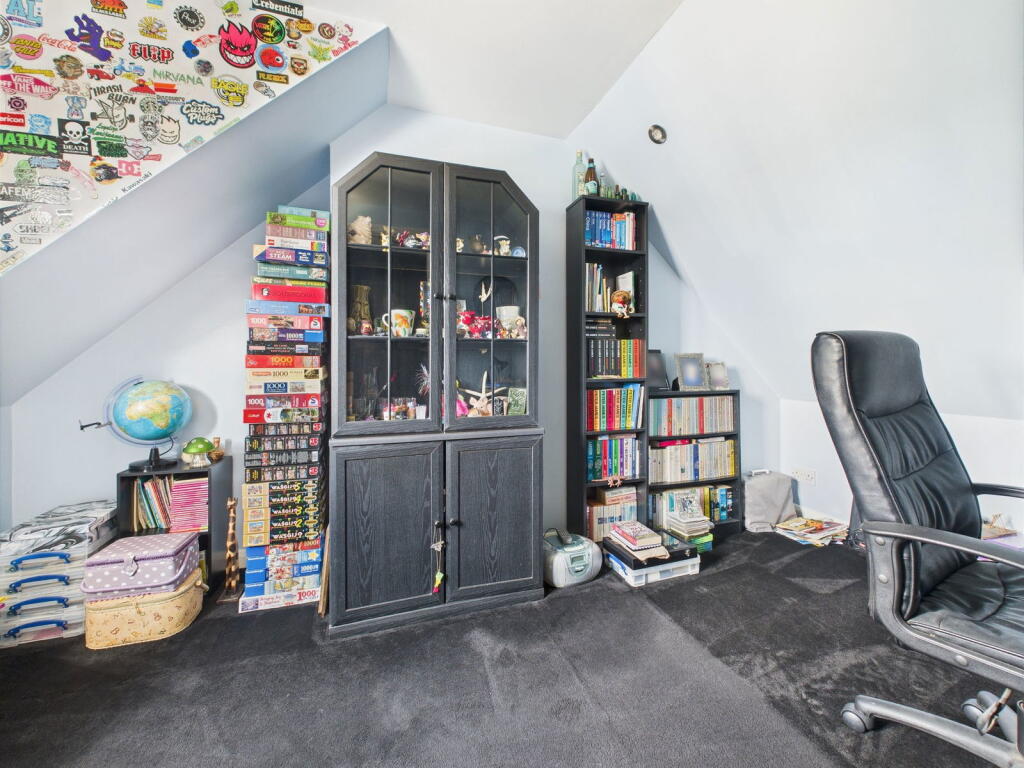 Additional image 12 of Grand Avenue, Lancing, BN15 9QD