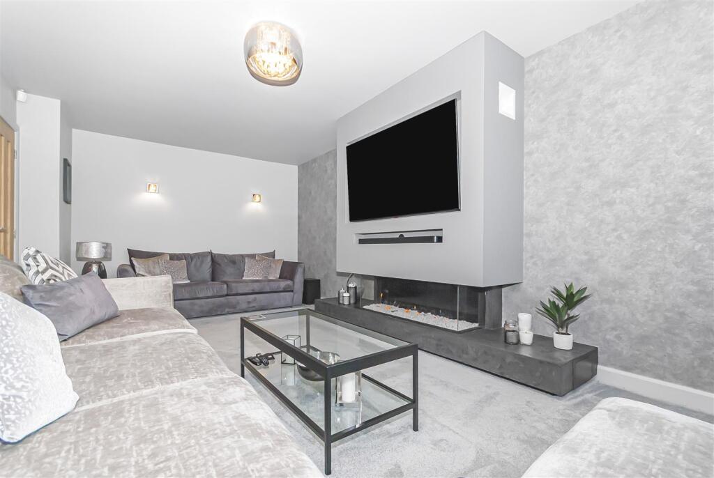 Additional image 5 of Moorlands View, Edenfield, Bury