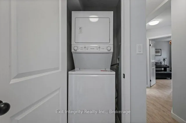 Additional image 16 of 47 Gruhn St