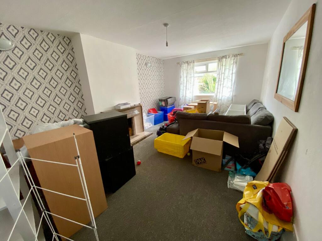 Additional image 5 of High House Road, Bradford, BD2