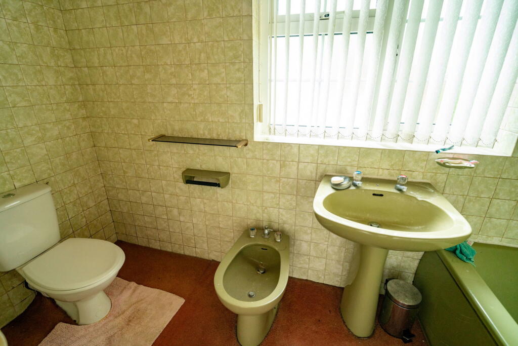 Additional image 14 of Woodlea Drive, Solihull, B91 1PQ