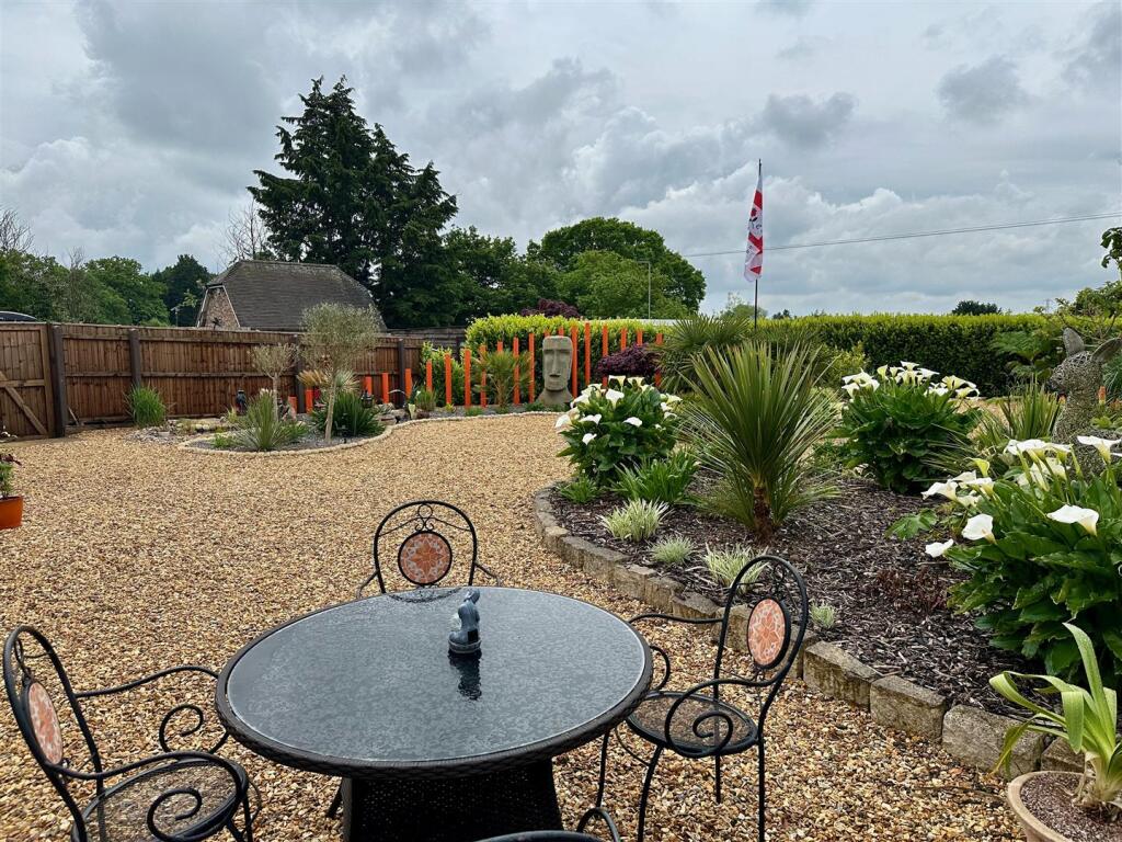 Additional image 15 of Pompeys Lane, Ferndown