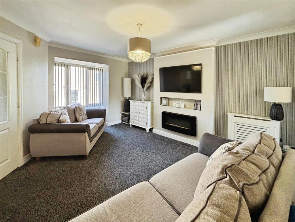 Additional image 5 of Scholars Walk, Bradford, BD2 3AF
