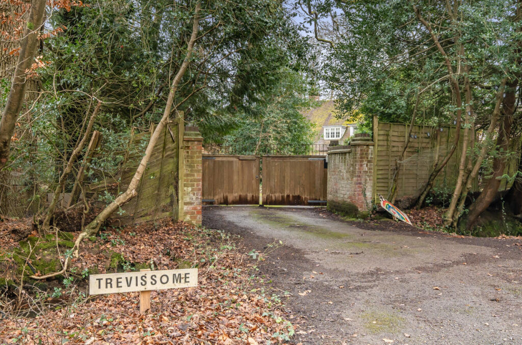 Additional image 19 of Holmsley Road, Wootton, BH25