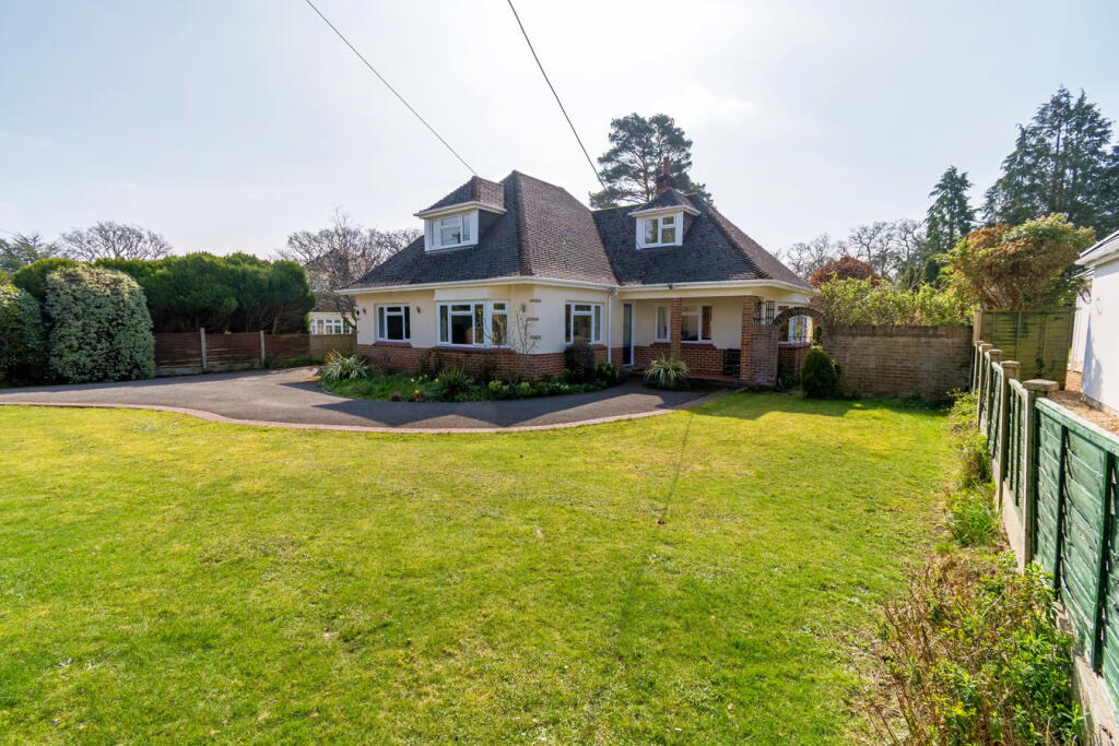 Additional image 14 of Crescent Walk, West Parley, Ferndown, BH22