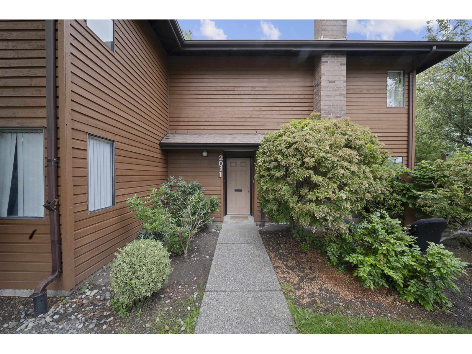 2011 10620 150 STREET|Surrey, British Columbia V3R7K3