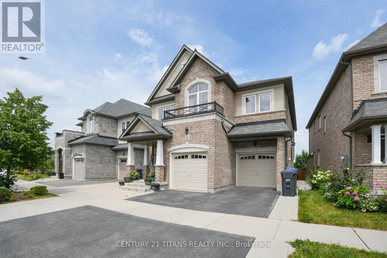 42 LOLA CRESCENT|Brampton (Northwest Brampton), Ontario L7A4J8