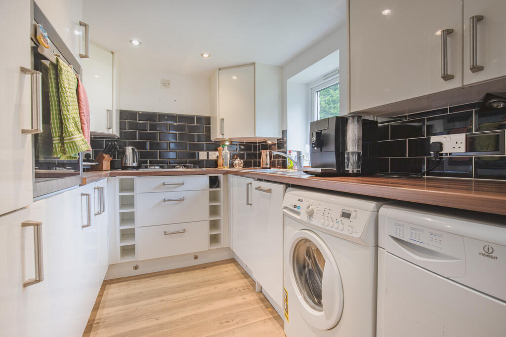 Additional image 6 of Irvine Place, Aberdeen