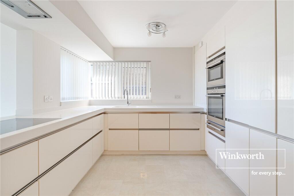 Additional image 5 of Boscombe Overcliff Drive, Bournemouth, Dorset, BH5