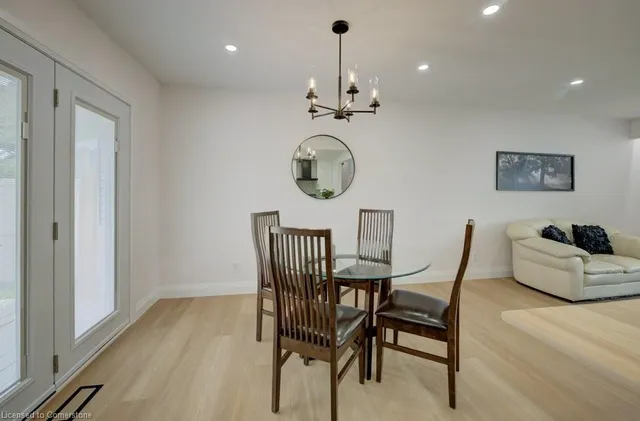 Additional image 12 of 16 Elkington Dr