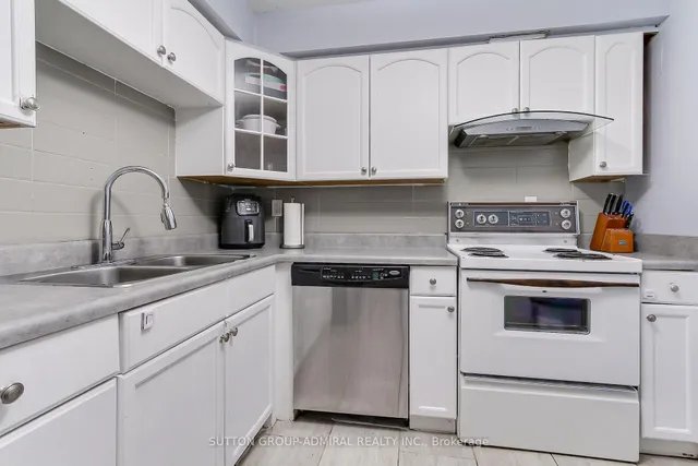 Additional image 15 of 2470 Eglinton Ave Unit 1205