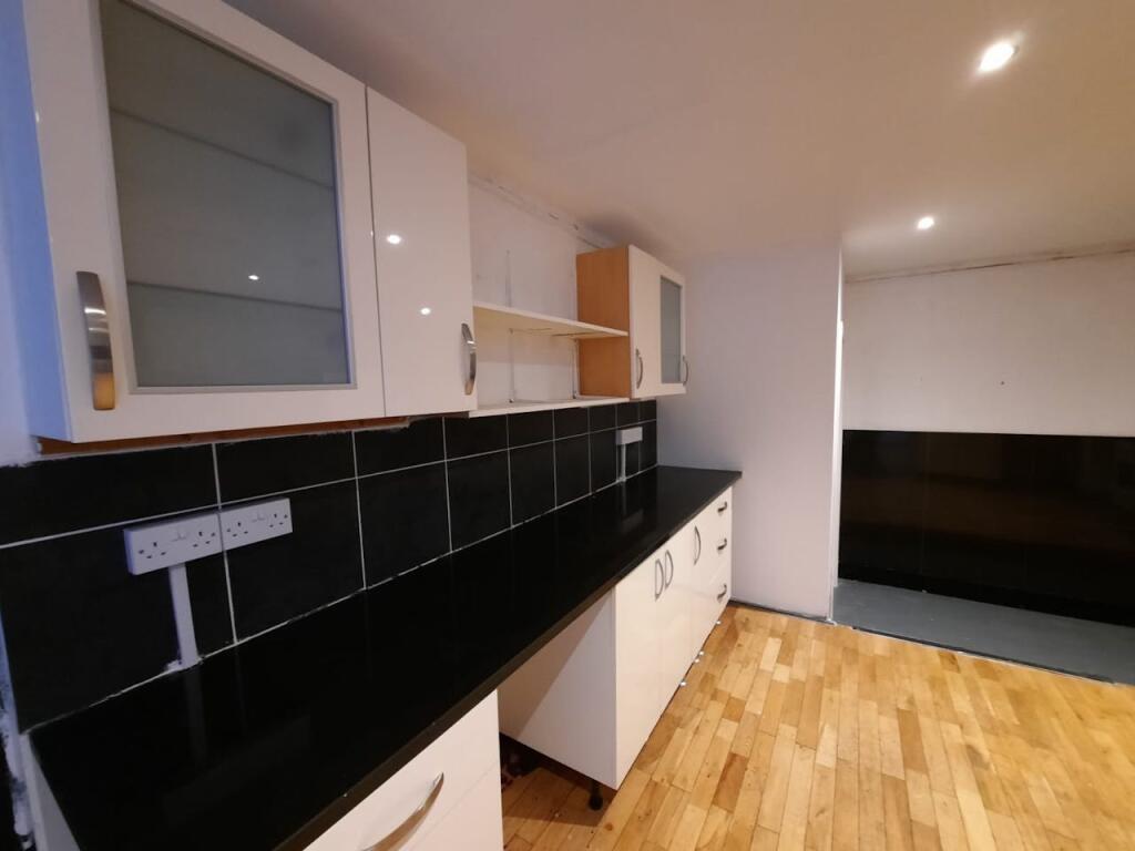 Additional image 9 of 8 The Rock, Bury, BL9 0NT