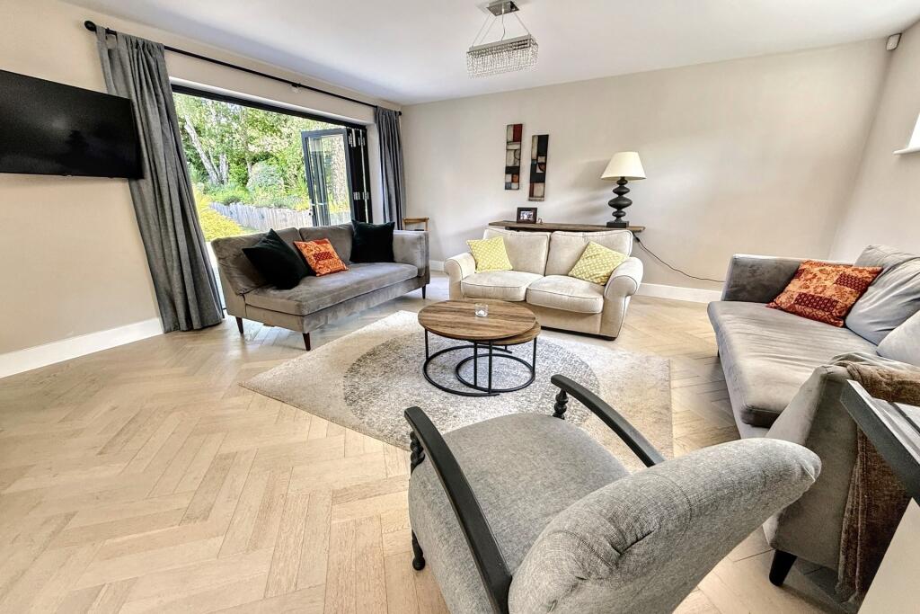 Additional image 8 of Ferndown