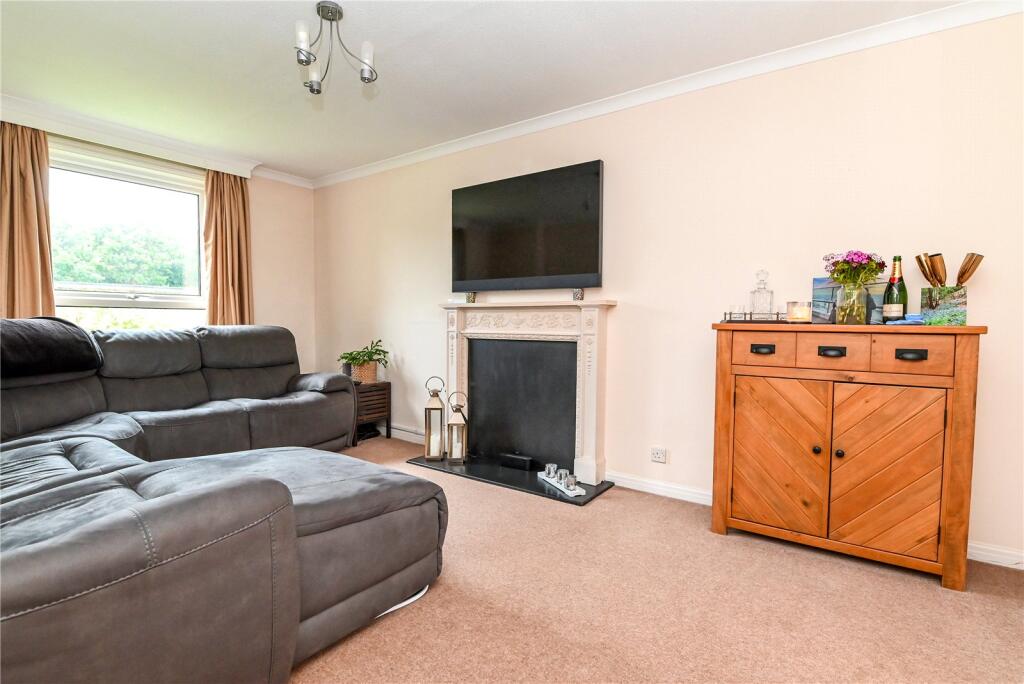 Additional image 17 of Royston Place, Barton on Sea, New Milton, Hampshire, BH25