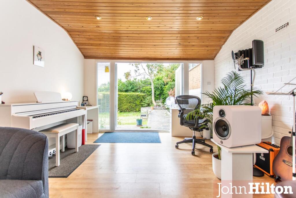 Additional image 24 of Burnham Close, Woodingdean, Brighton