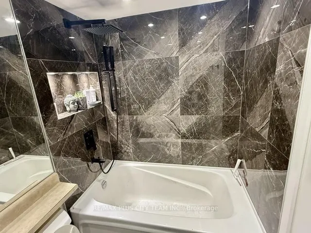 Additional image 16 of 8 Park Rd Unit 2515