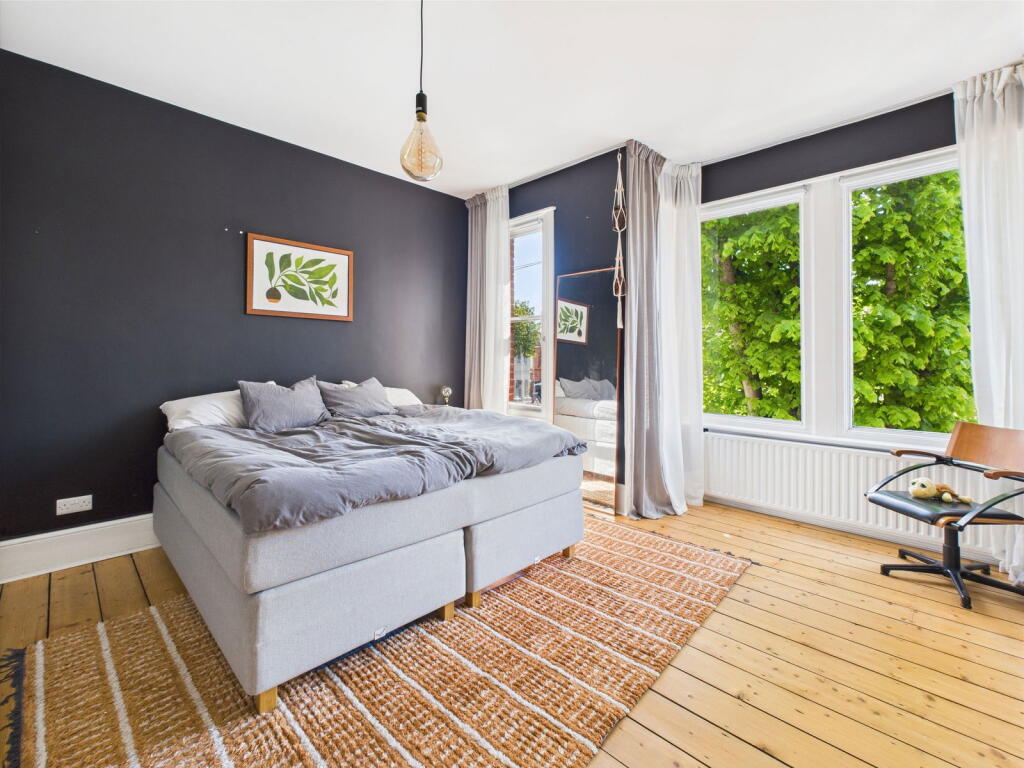 Additional image 11 of Warwick Gardens, Worthing, BN11 1PF