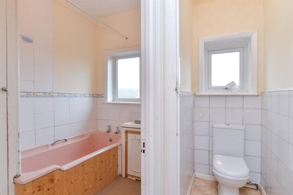 Additional image 9 of Grand Avenue, Worthing, West Sussex