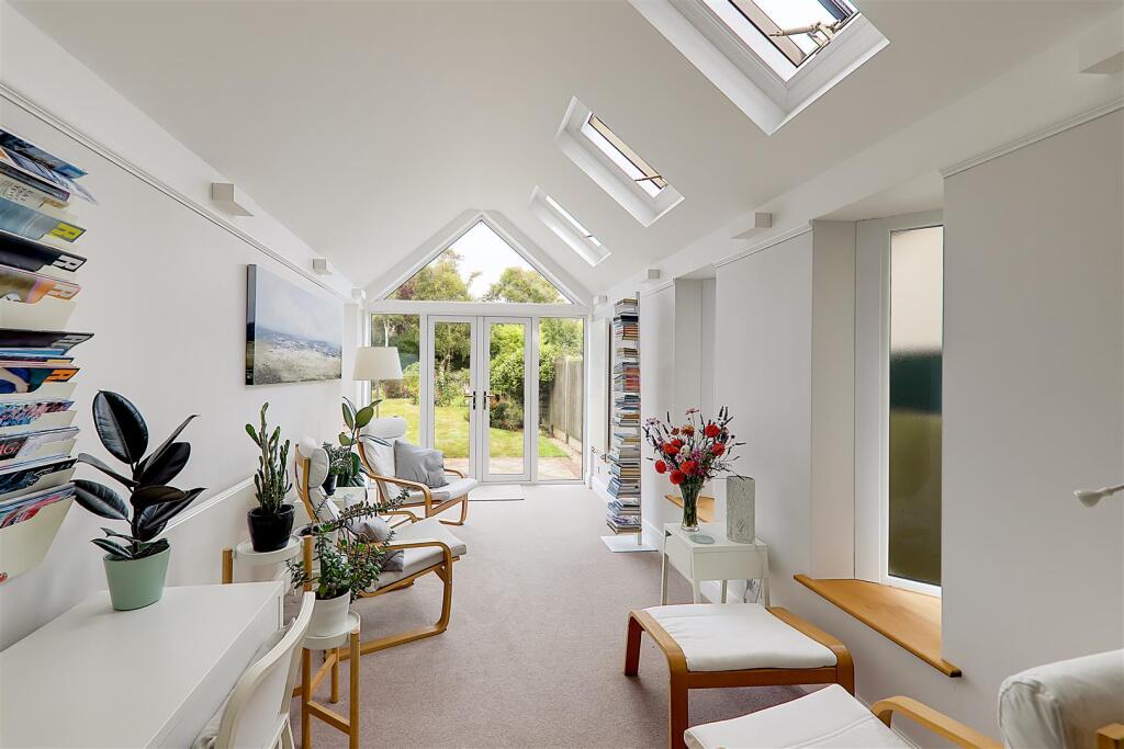 Additional image 11 of Sandwich Road, Worthing