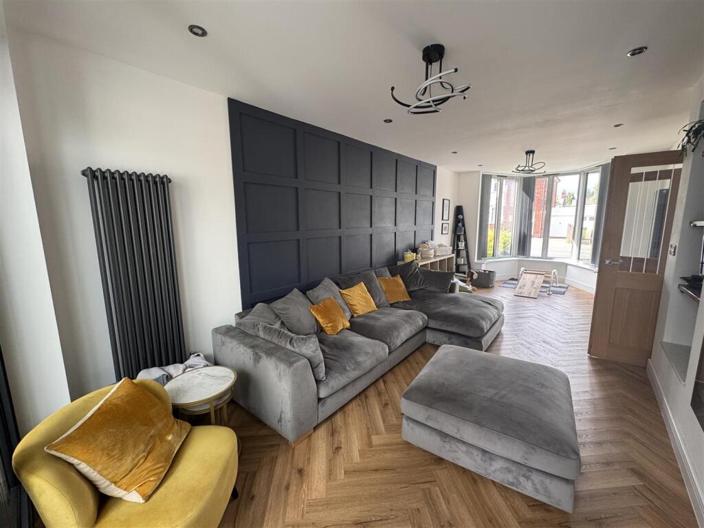 Additional image 22 of Springfield Drive, Halesowen