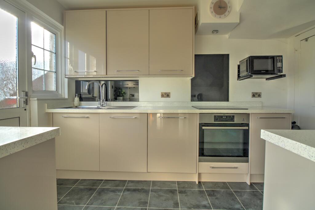 Additional image 21 of Congreve Road, Worthing, BN14