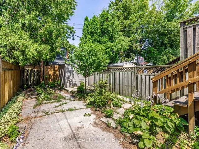 Additional image 20 of 44 Queensdale Ave