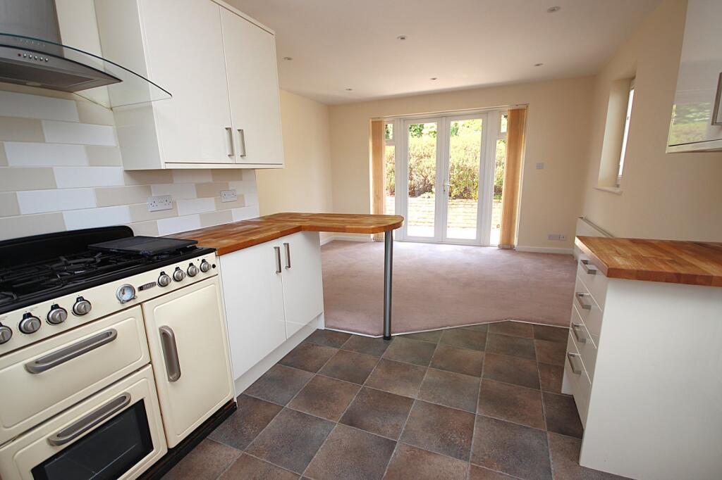 Additional image 9 of Anvil Crescent, Broadstone, BH18