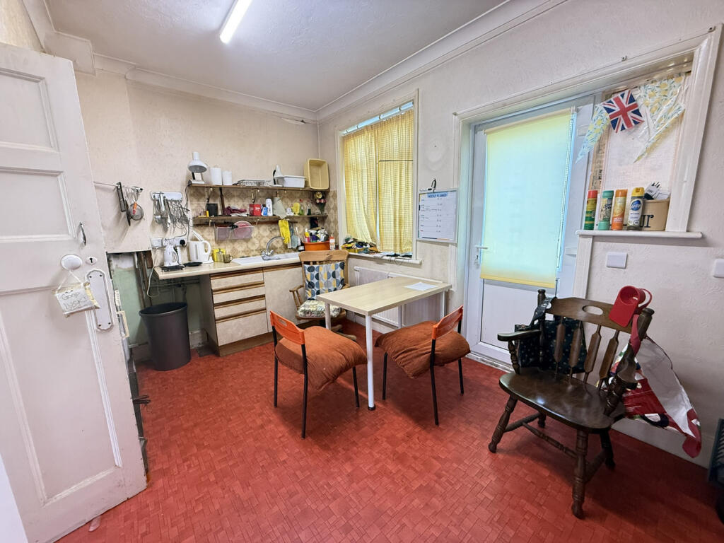 Additional image 4 of Navarino Road, Worthing, BN11