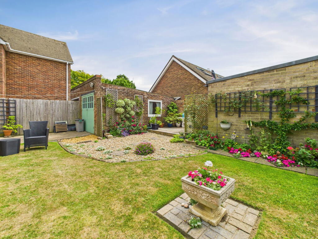 Additional image 21 of Chesswood Road, Worthing, BN11 2AG