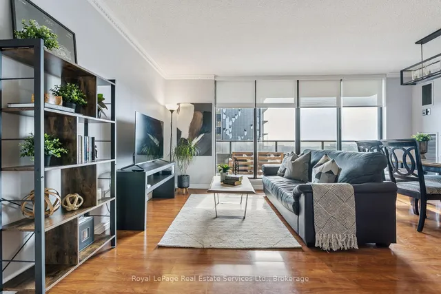 Additional image 12 of 135 Marlee Ave Unit 1202