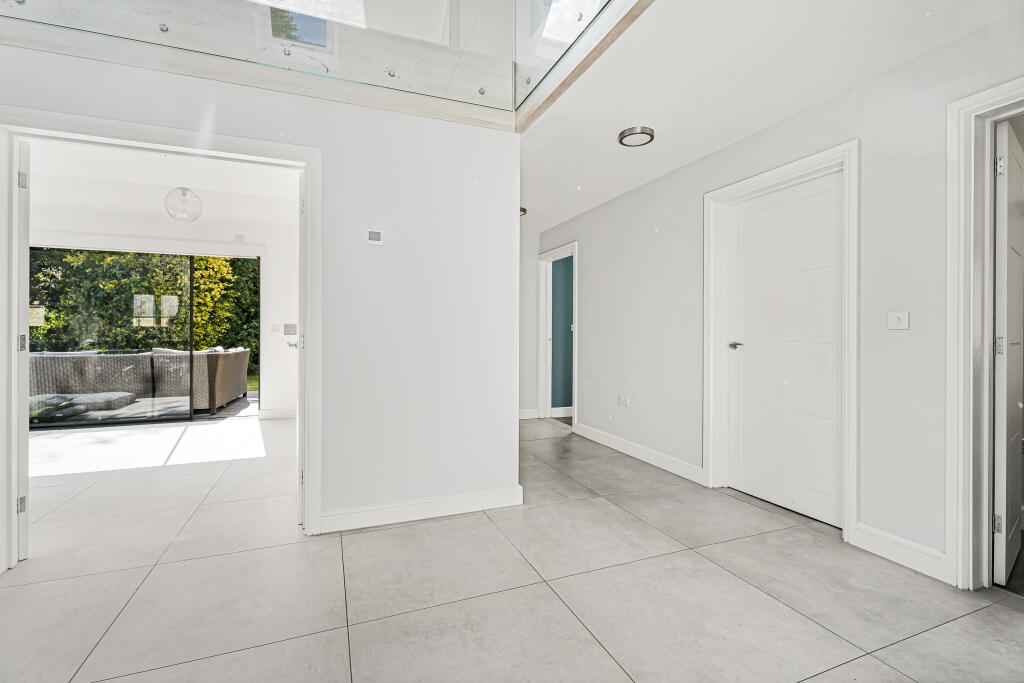 Additional image 11 of Briary Wood End, Welwyn, AL6