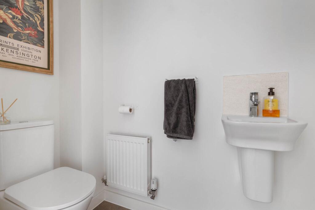 Additional image 9 of Norris Close, Alcester Park, Alcester, B49