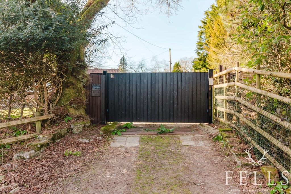 Additional image 36 of Picket Hill, Ringwood, New Forest