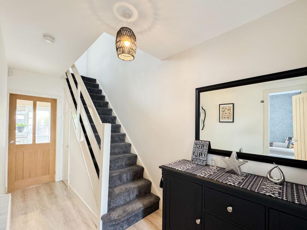 Additional image 5 of Severn Close, Walmersley, BL9