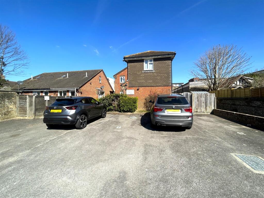 Additional image 12 of Hampton Court, River Road, Littlehampton