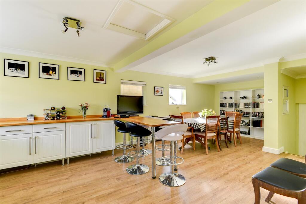 Additional image 6 of Furzeholme, High Salvington